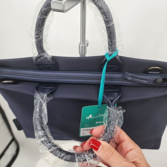 MONTANA WEST Navy 15" Waterproof Laptop Bag & Pouch NWT - Picture 7 of 9